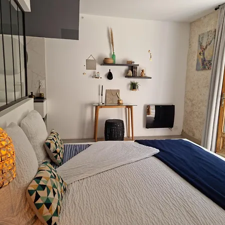 Haut En Couleurs Saint-Quay-Perros Room photo
